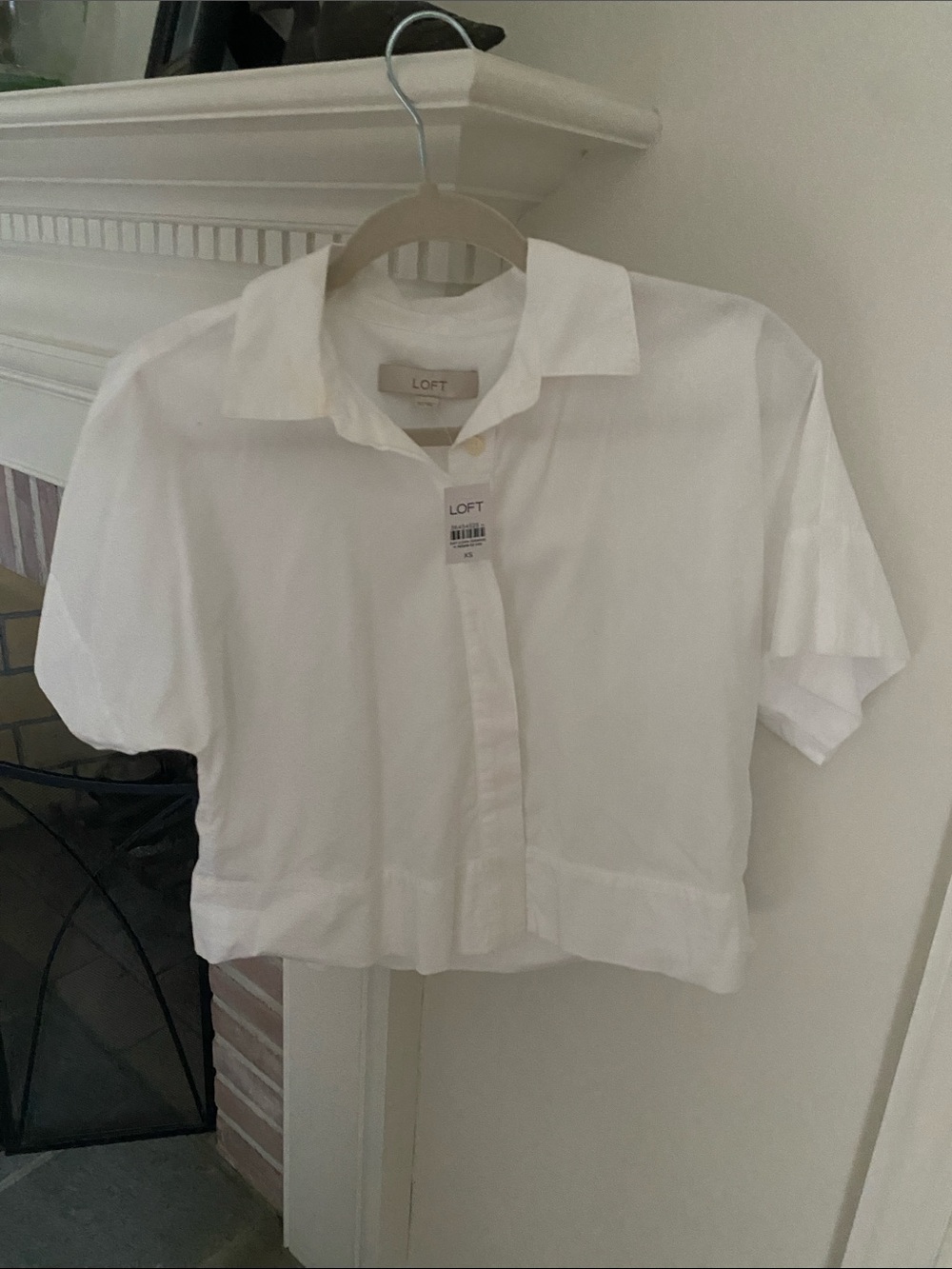 LOFT White Short-Sleeve Boxy Button-Front Shirt